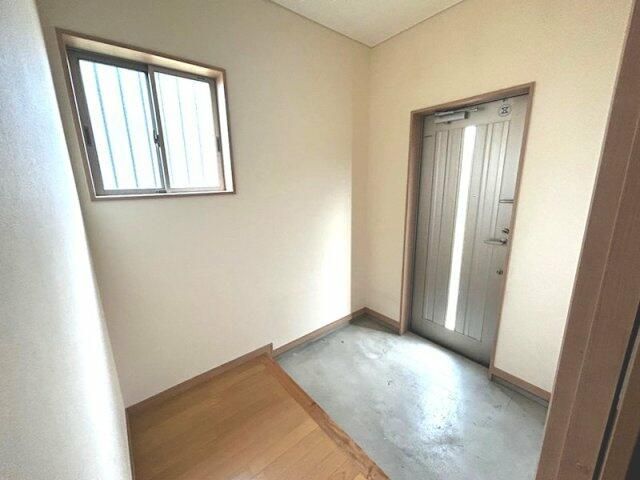 2011 1LDK Single-Story House for Sale in Toyohashi, Aichi - Thumbnail 2