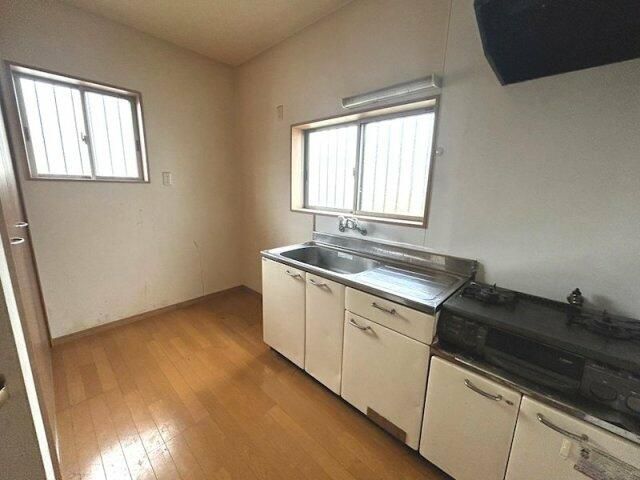 2011 1LDK Single-Story House for Sale in Toyohashi, Aichi - Thumbnail 3