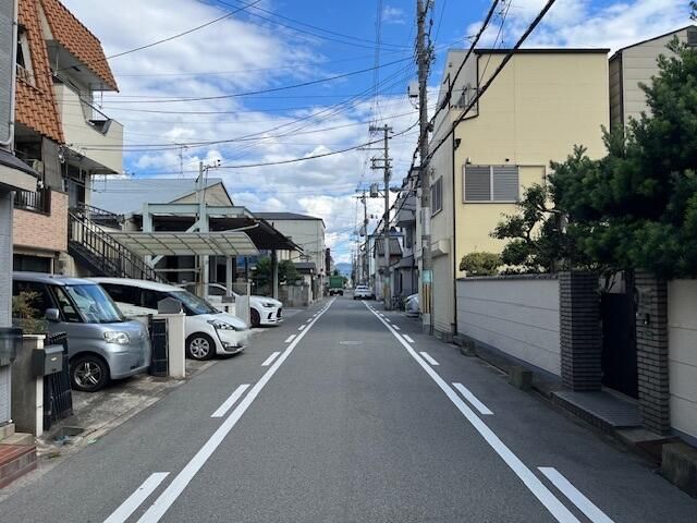 5DK Steel House for Sale in Osaka Ikuno Ward with Garage - Thumbnail 2