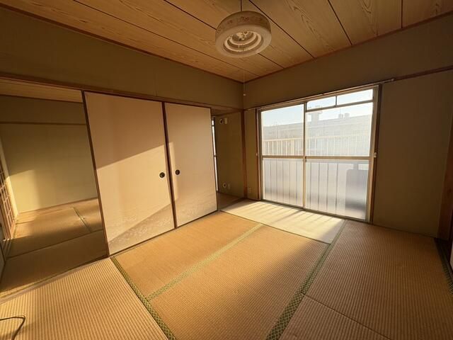 4DK Apartment for Sale in Kitakyushu, Fukuoka - 63.4 sqm - Thumbnail 4