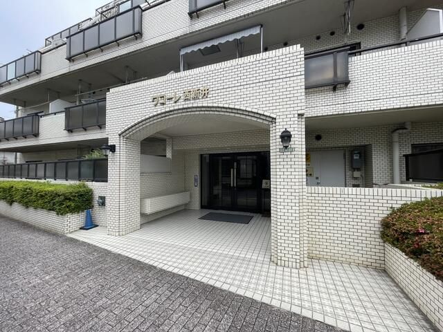 Renovated 2SLDK Apartment for Sale in Adachi, Tokyo - Thumbnail 2