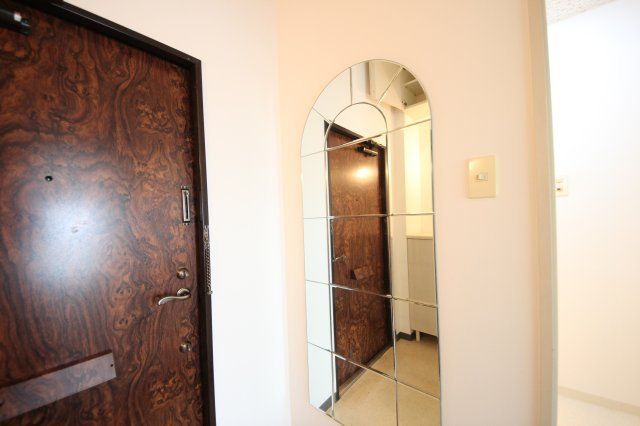 1LDK Apartment for Sale in Moriyama, Shiga with Lake Biwa Access - Thumbnail 2