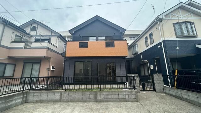 Renovated 3LDK Detached House for Sale in Atsugi, Kanagawa - Thumbnail 2