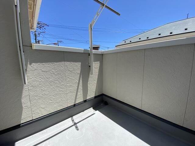 4LDK House with 2 Parking Spaces for Sale in Yokosuka - Thumbnail 4