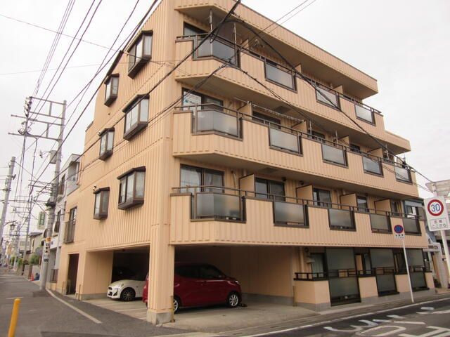 Kitamoto Saitama 2K Condo for Sale with Tenant & 13% Yield - Thumbnail 2