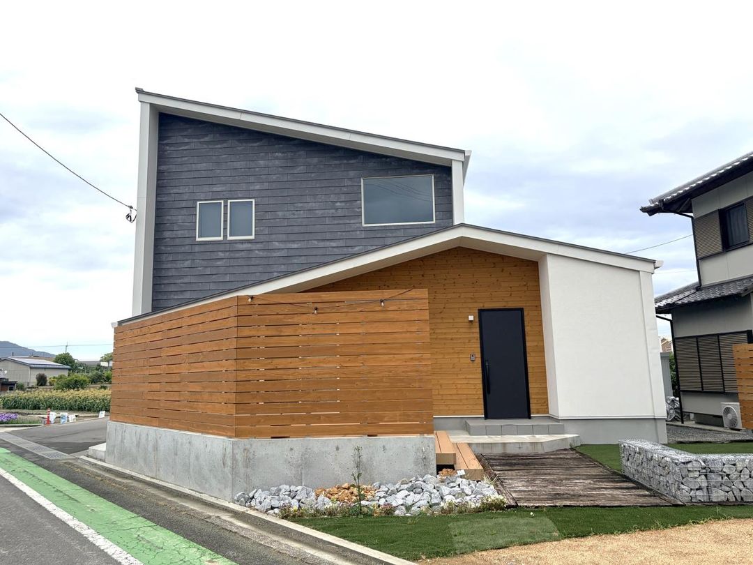 3LDK House in Kanonji City, Kagawa - 107.64 sqm - Thumbnail 2
