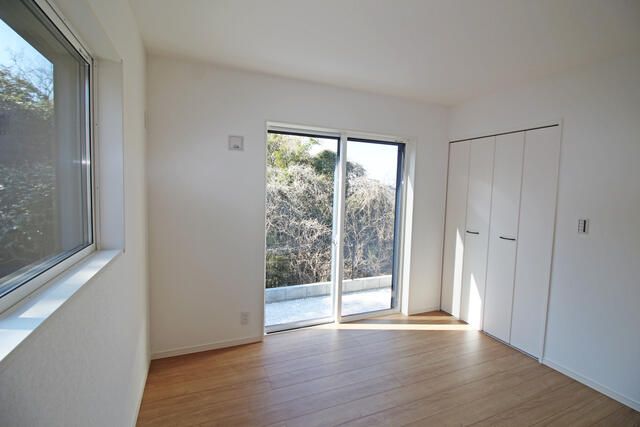 Modern 3LDK House with Ocean View in Yokosuka, Kanagawa - Thumbnail 4