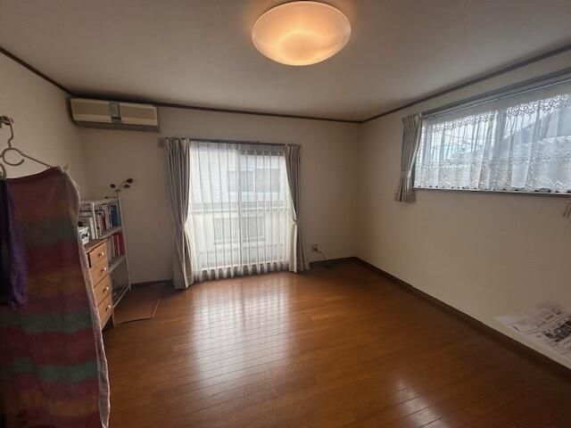 4LDK House for Sale in Oguchi, Aichi - 133 sqm with Garden - Thumbnail 4