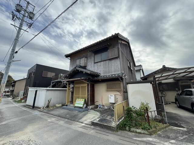 6DK Detached House with Attic Storage in Minamichita, Aichi - Thumbnail 3