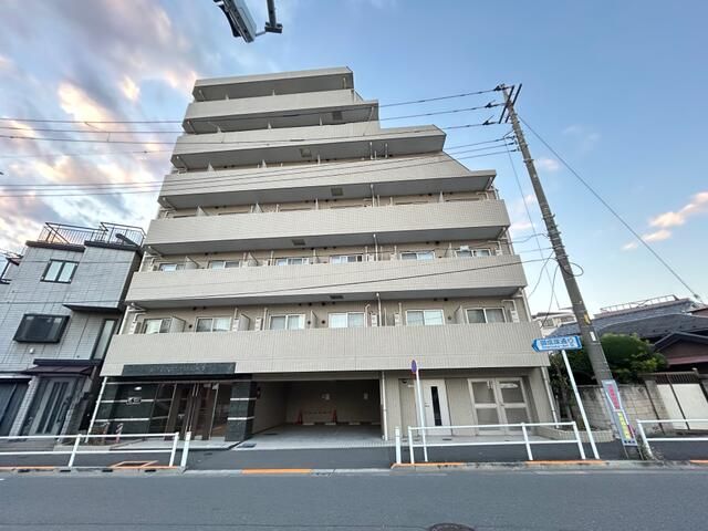 1K Apartment for Sale in Itabashi, Tokyo - 4.5% Yield - Image 1
