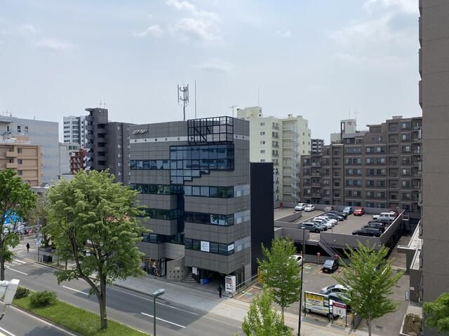 2LDK Apartment near Maruyama Koen Station, Sapporo - Pet Friendly - Thumbnail 3