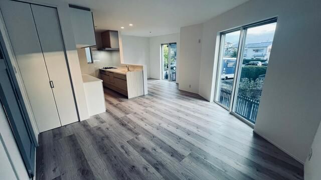 2024 Built 3LDK House with Parking for 2 in Takatsuki - Thumbnail 4