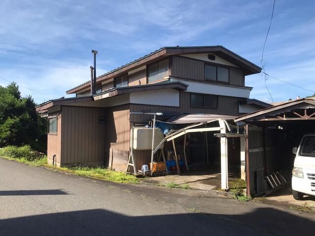 6DK Used House for Sale in Shirataka, Yamagata - 210 sqm - Thumbnail 2
