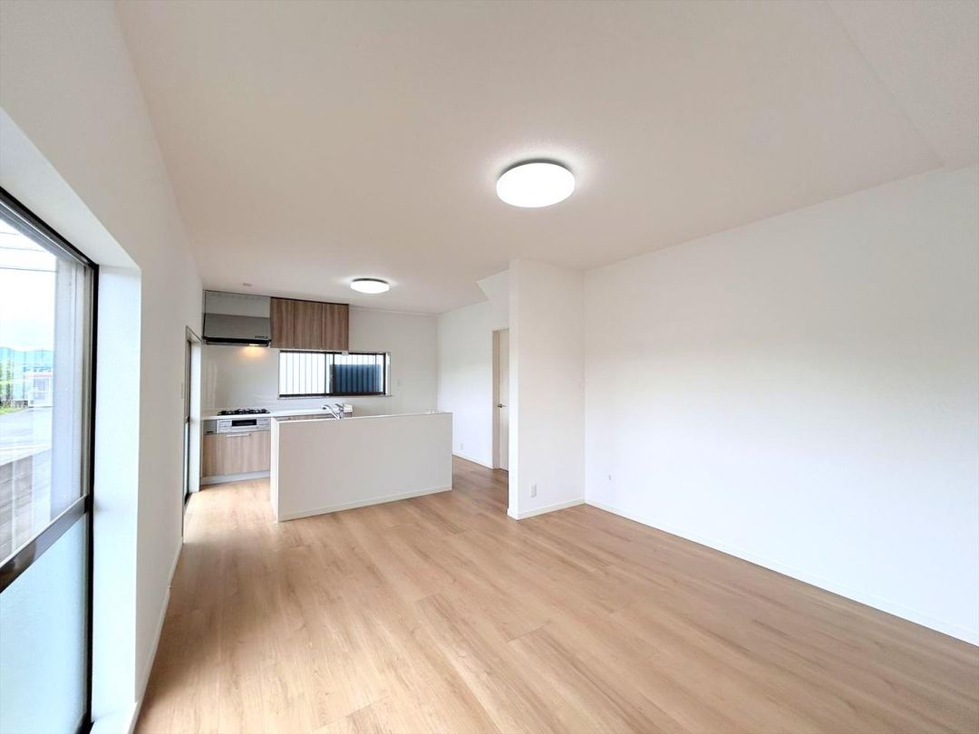 4LDK Resale House in Sanuki, Kagawa - 91.91 sqm - Thumbnail 3