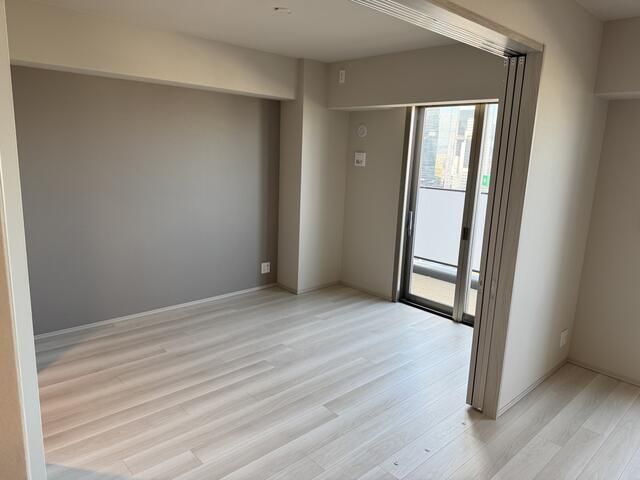 New 1SLDK Tower Condo in Osaka Umeda with Fireworks View - Thumbnail 3
