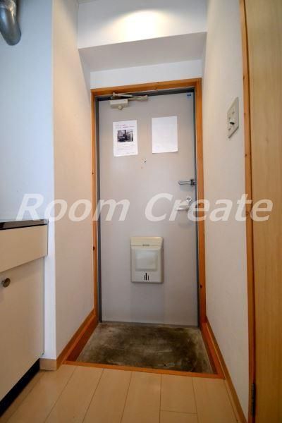 Pet-Friendly 1R Apartment for Rent in Tokushima City - Thumbnail 4