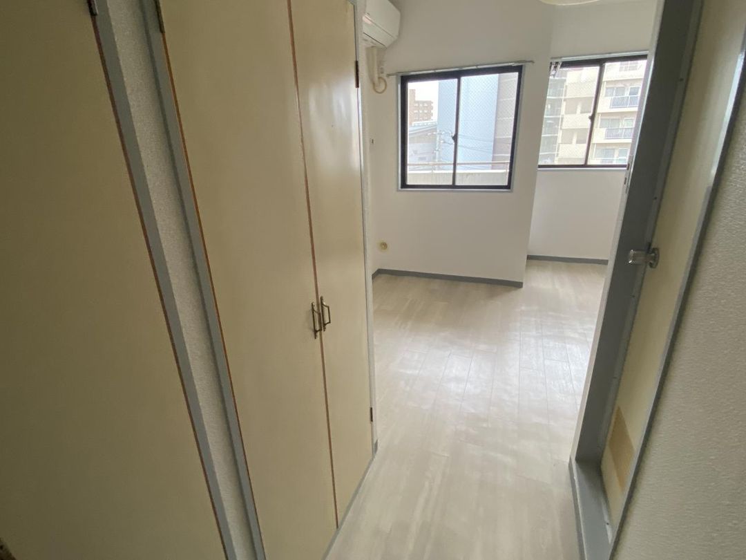 Studio Apartment for Sale Near Minamihashimoto Station, Sagamihara - Thumbnail 4