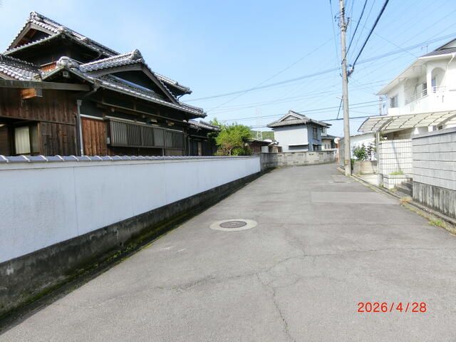 6DK Traditional House in Kokubunji, Takamatsu City - Thumbnail 4