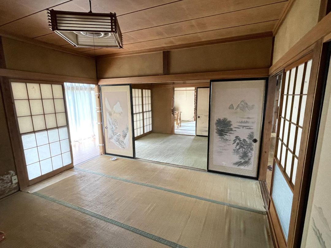 Spacious 6DK House in Shinjo City, Yamagata - 146m² - Thumbnail 4