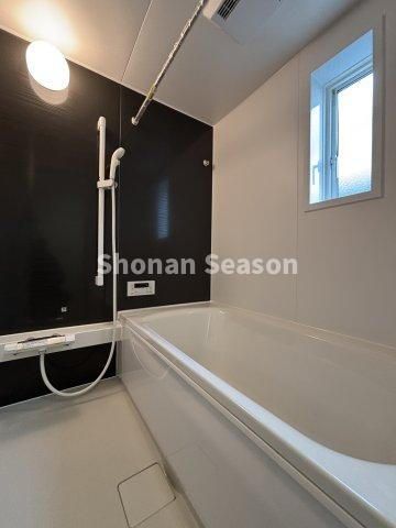 New 4LDK House in Hiratsuka, Kanagawa - South-Facing Rooms - Thumbnail 4