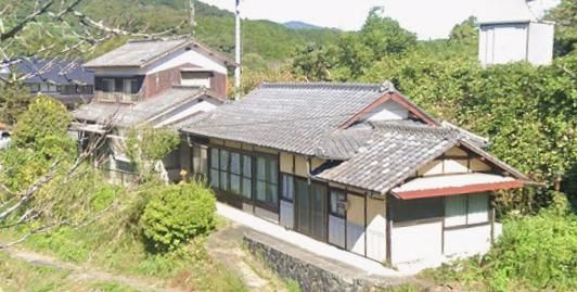 4DK Detached House with Land in Ozu, Ehime - Thumbnail 3