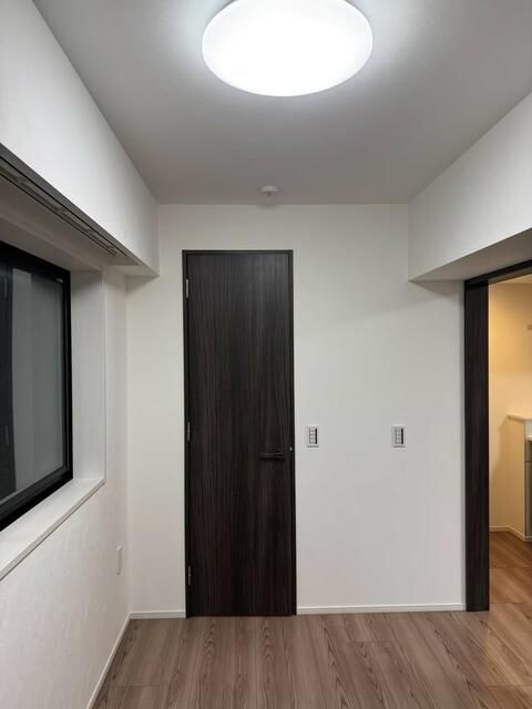 New 1LDK Apartment for Sale in Nerima, Tokyo | 2025 Build - Thumbnail 2