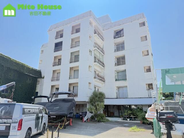 Studio Apartment for Sale in Numazu, Shizuoka - Thumbnail 2