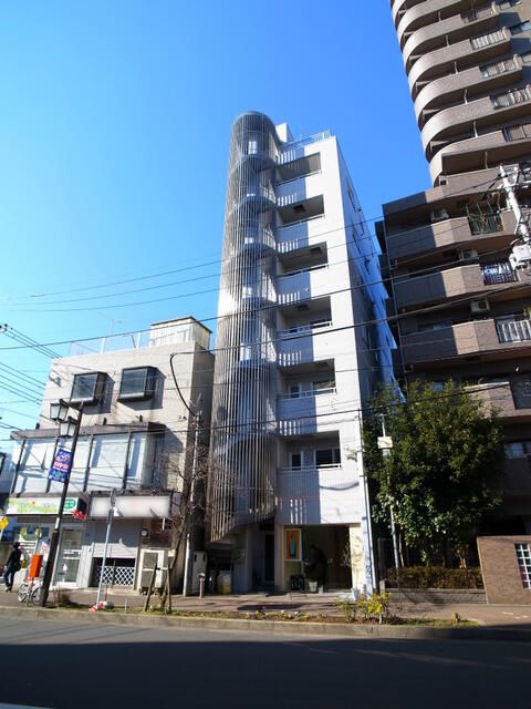 2LDK Apartment for Sale near Higashi-Fuchu Station, Fuchu - Thumbnail 2