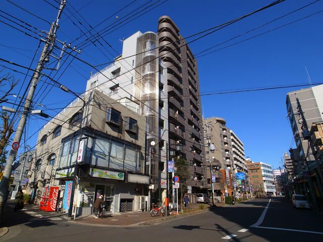 2LDK Apartment for Sale near Higashi-Fuchu Station, Fuchu - Thumbnail 3