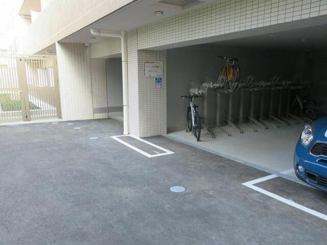2020-Built 1K Apartment for Sale in Kita-Kojiya, Ota, Tokyo - Thumbnail 2