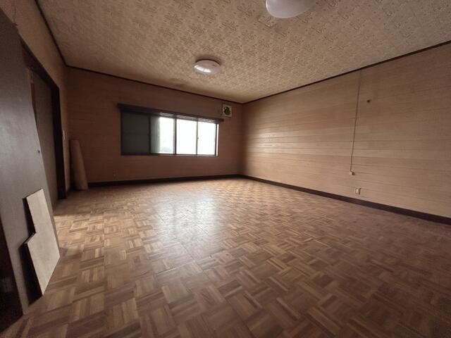 2K House for Sale in Tsuchiura, Ibaraki - 4.5 Million Yen - Thumbnail 4