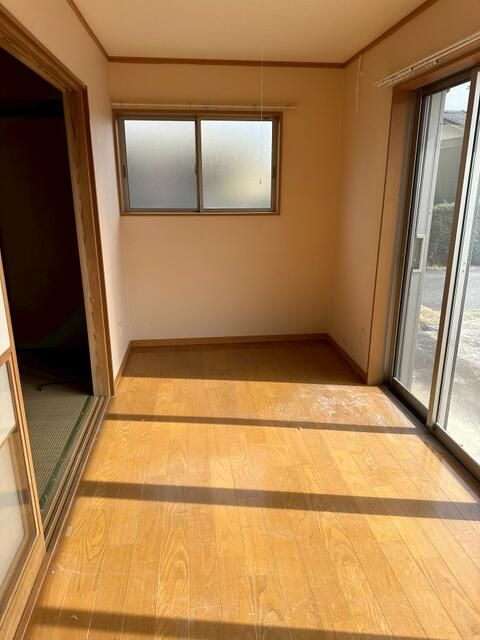 Spacious 5K House for Sale in Koga City, Ibaraki - Thumbnail 4