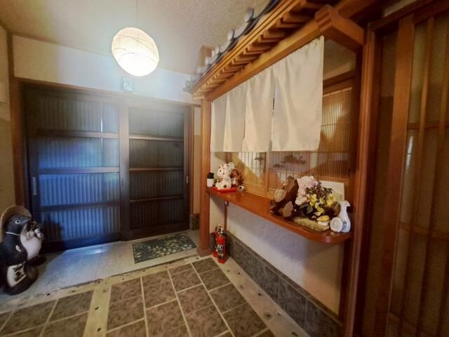 Traditional 8K Japanese House for Sale on Himakajima Island - Thumbnail 4