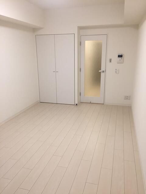 1K Apartment for Sale in Machiya, Arakawa, Tokyo - 4.05% Yield - Thumbnail 2