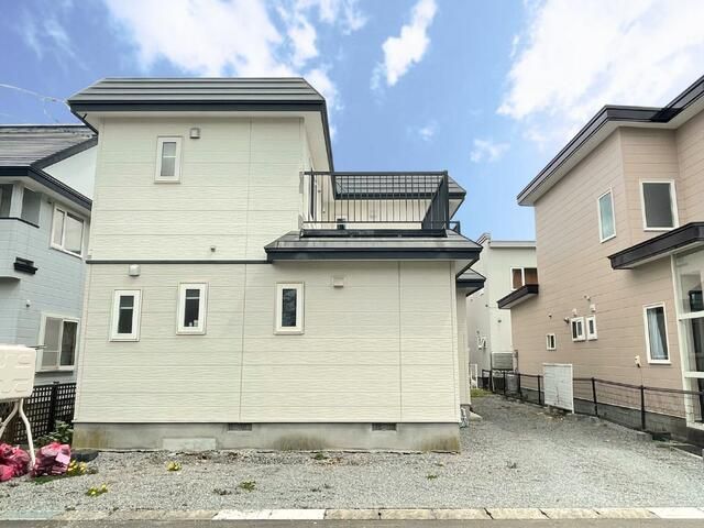 4LDK Detached House in Hokuto City, Hokkaido - 106.82 sqm - Thumbnail 4