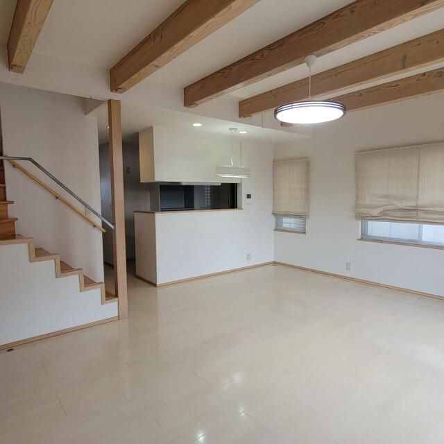 4LDK Detached House for Sale in Nagoya's Midori Ward - Thumbnail 3