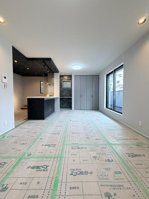 New 4LDK House in Osaka Joto Ward Near Shigino Station - Image 1