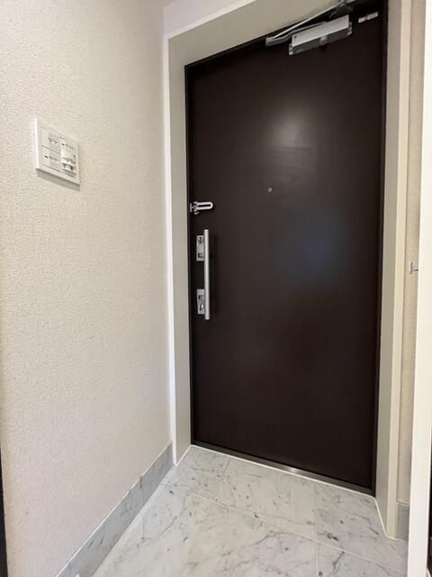 1LDK Apartment for Sale in Shibuya, Tokyo - Pria Shibuya 1006 - Thumbnail 2
