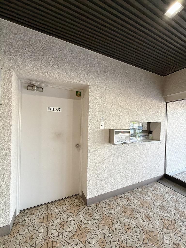 3LDK Apartment for Sale in Sakaide, Kagawa - 74.99 sqm - Thumbnail 4