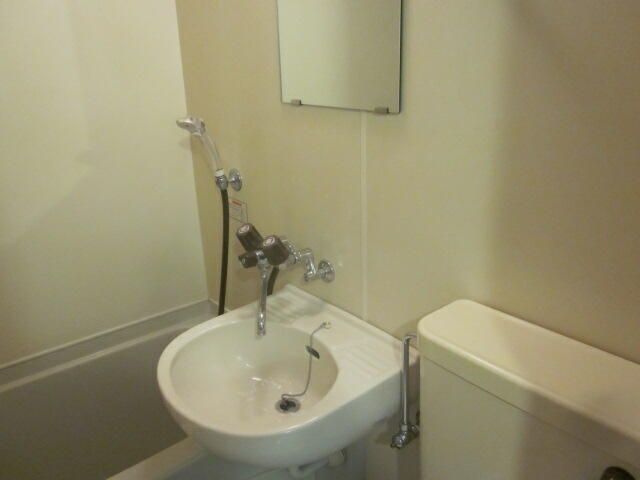 Suzuka Studio Apartment for Rent - 17.91 sqm, No Deposit - Thumbnail 4