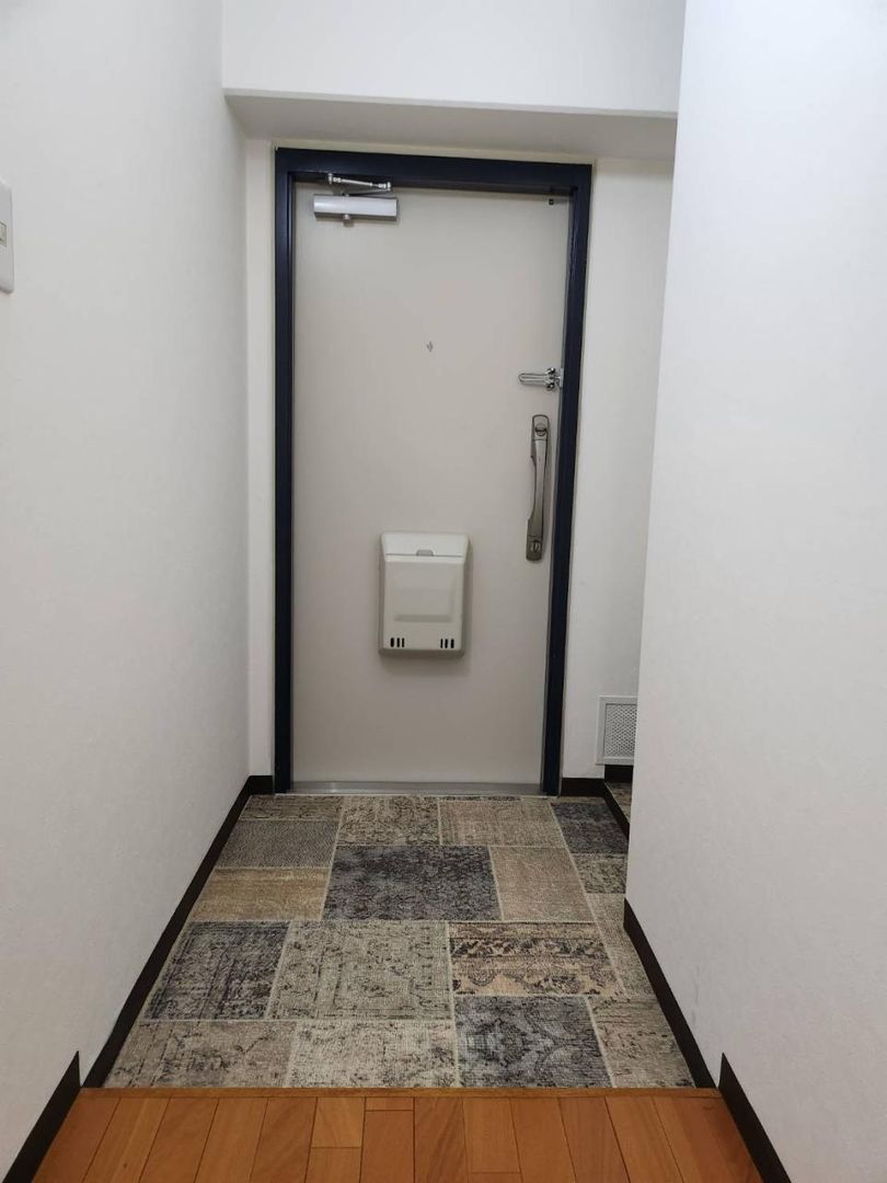 Renovated 3LDK Apartment near Moriguchi Station, Osaka - Thumbnail 2
