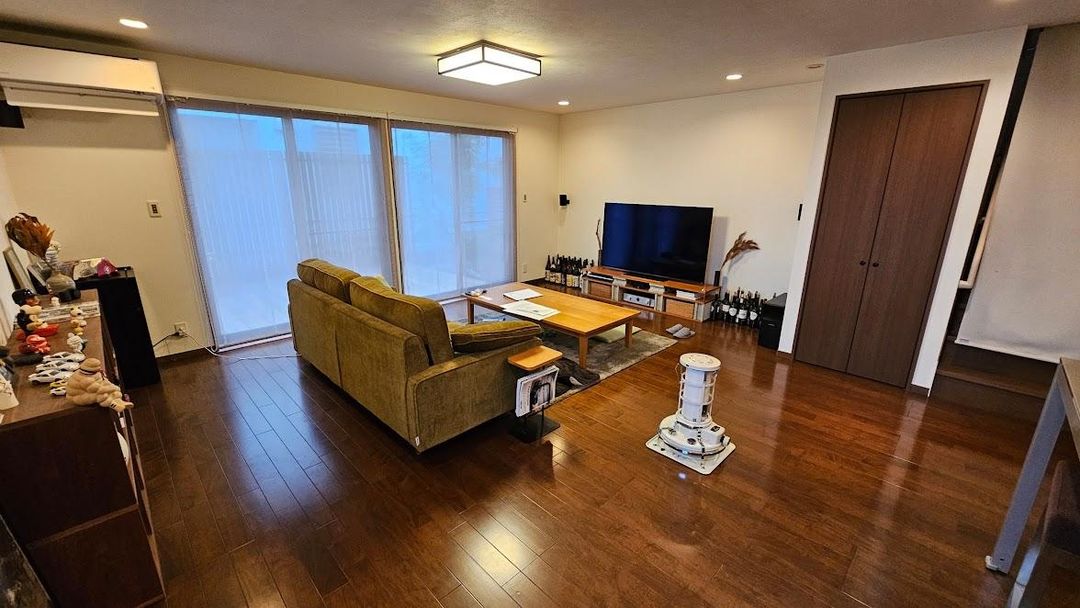 3LDK Detached House in Toyota City with Garage and Recent Renovations - Thumbnail 4