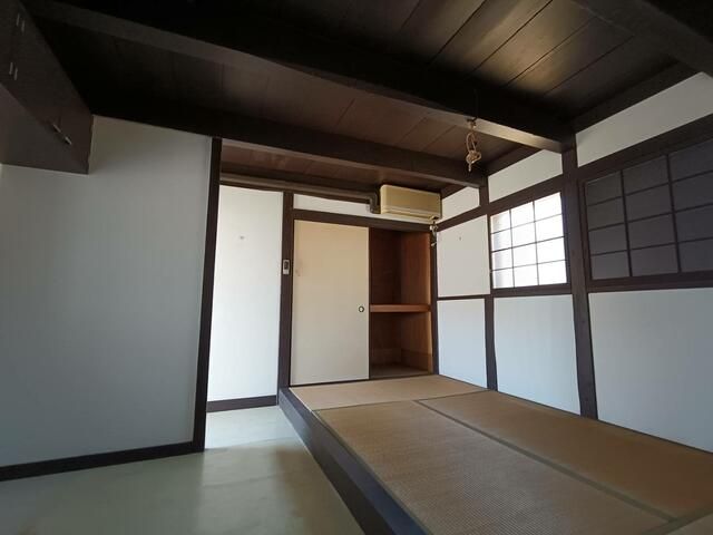 2K Traditional House in Imabari, Ehime - 52.88 sqm - Thumbnail 4