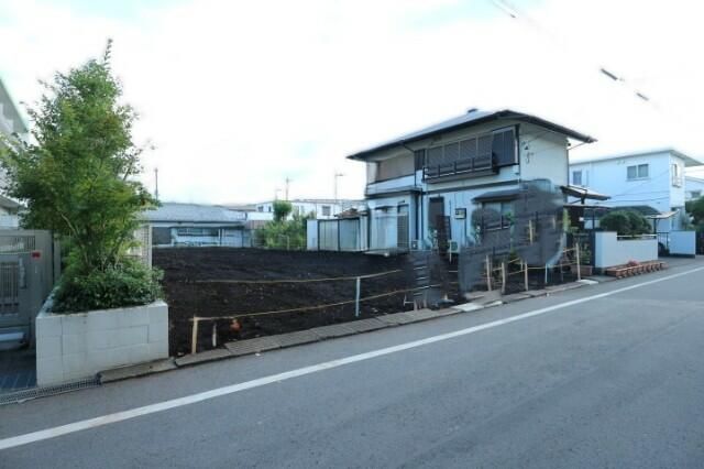 Residential Land for Sale in Hino, Tokyo - 197 sqm Plot - Thumbnail 2