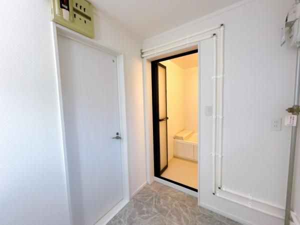 Renovated 3LDK House for Sale in Asahikawa, Hokkaido - Thumbnail 4