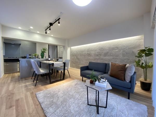 1LDK Corner Apartment for Sale in Minato, Tokyo - Akaike Station 4min - Thumbnail 4