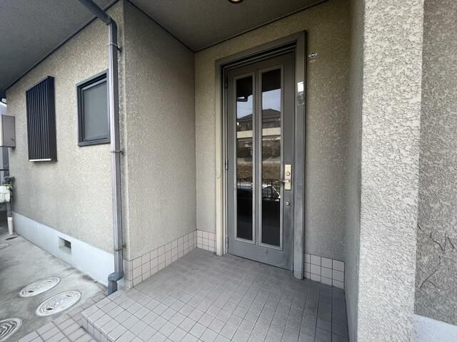 5LDK Detached House for Sale in Hirakata, Osaka | 162.9 sqm - Thumbnail 3
