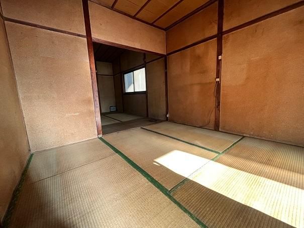 Terrace House for Rent in Settsu City, Osaka - 2K, Near Senrioka Station - Thumbnail 4