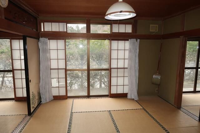 5DK Detached House on 520㎡ Land in Iisaka Village, Nagano - Thumbnail 3