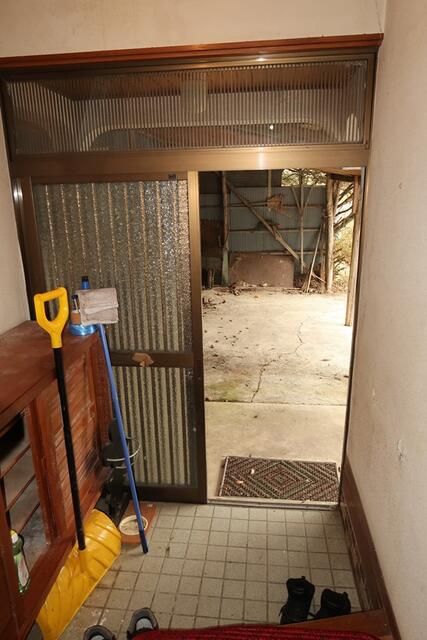 5DK Detached House on 520㎡ Land in Iisaka Village, Nagano - Thumbnail 2